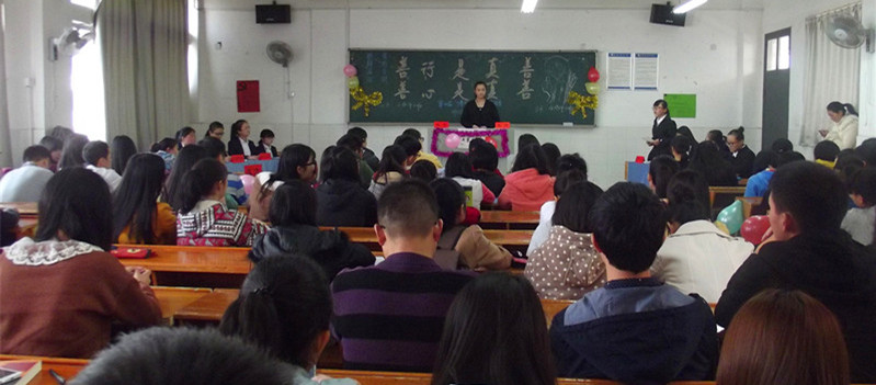 ok138太阳集团第四届“博学雄辩”辩论赛班级决赛结束