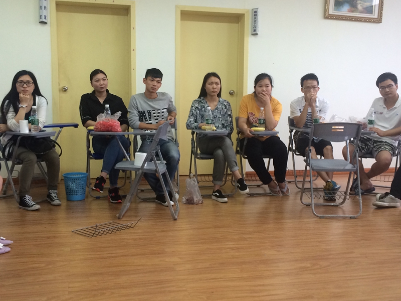 ok138太阳集团举行2015届毕业生座谈会