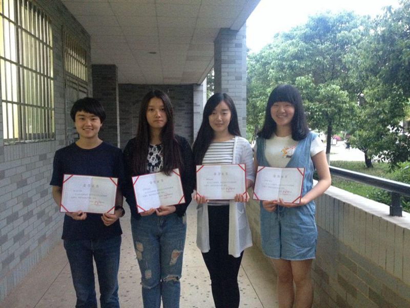 ok138太阳集团学生在学校2015年度大学生英语演讲比赛中获得佳绩